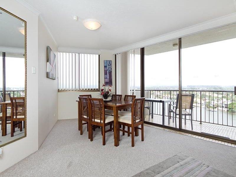 34/37 Monaco Street, Broadbeach QLD 4218