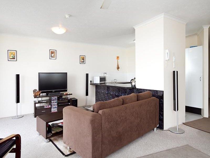 34/37 Monaco Street, Broadbeach QLD 4218