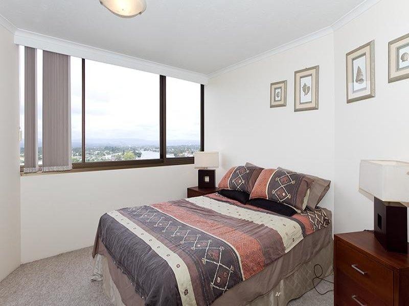 34/37 Monaco Street, Broadbeach QLD 4218