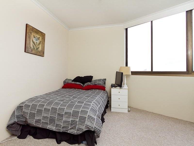 34/37 Monaco Street, Broadbeach QLD 4218