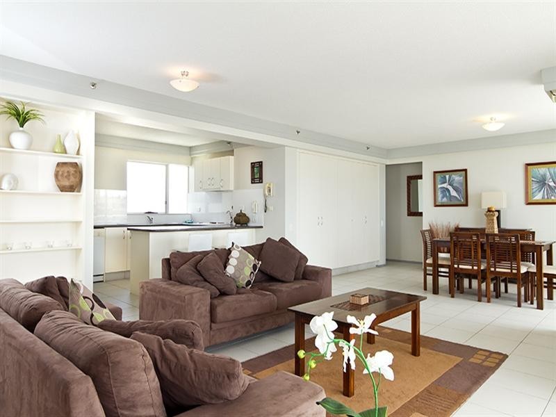 Surfers Paradise QLD 4217