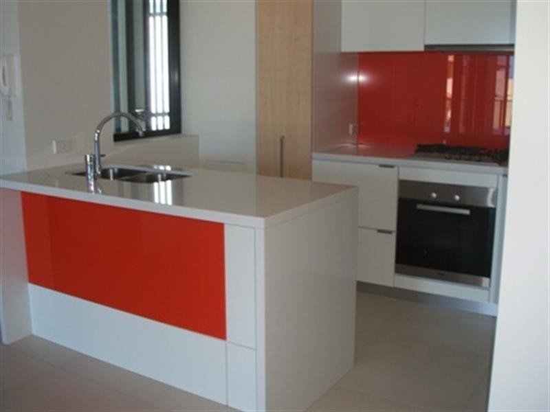 302 Ultra, Broadbeach QLD 4218