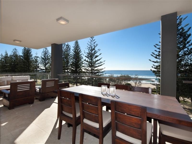 301 ‘Ivory’ 200 The Esplanade, Burleigh Heads QLD 4220