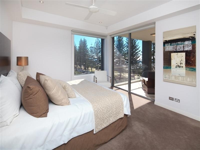 301 ‘Ivory’ 200 The Esplanade, Burleigh Heads QLD 4220