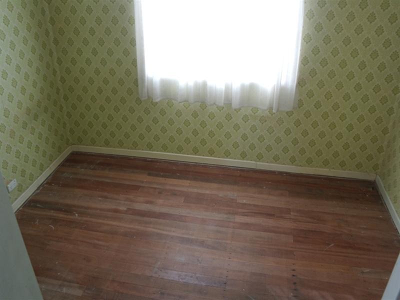 18 First Avenue, Labrador QLD 4215