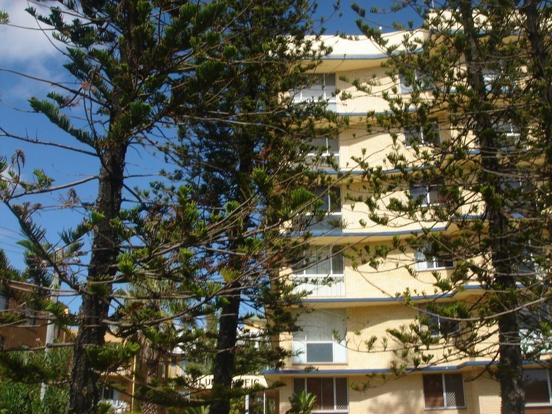 280 Hedges Avenue, Mermaid Beach QLD 4218