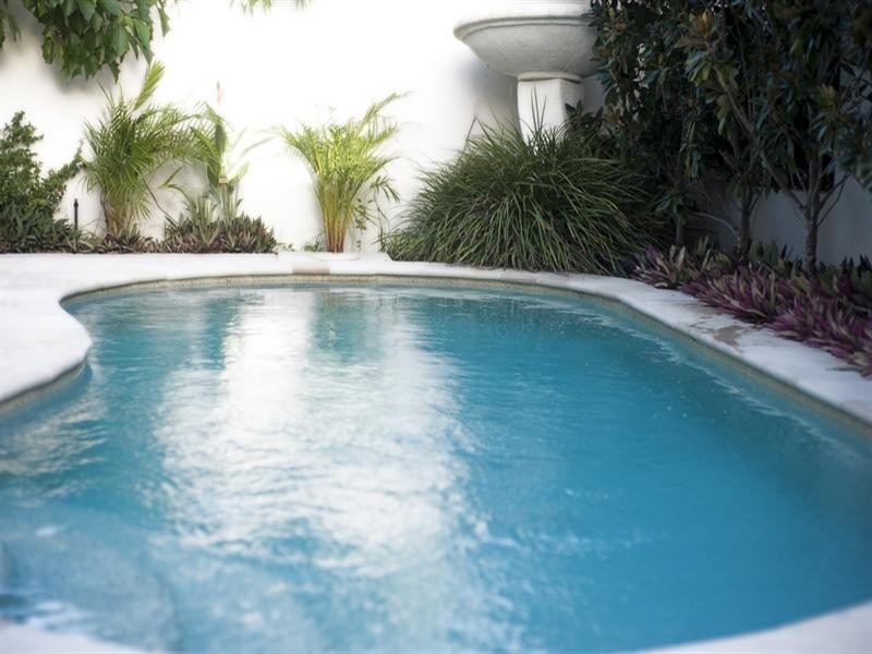 4/214 Stanhill Drive, Chevron Island QLD 4217