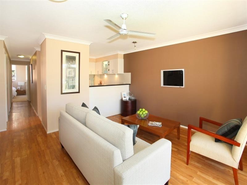 1/16 Stanhill Drive, Surfers Paradise QLD 4217