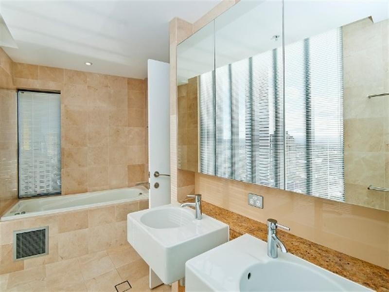 41 (17F) ‘Verve’, 173 Old Burleigh Road, Broadbeach QLD 4218