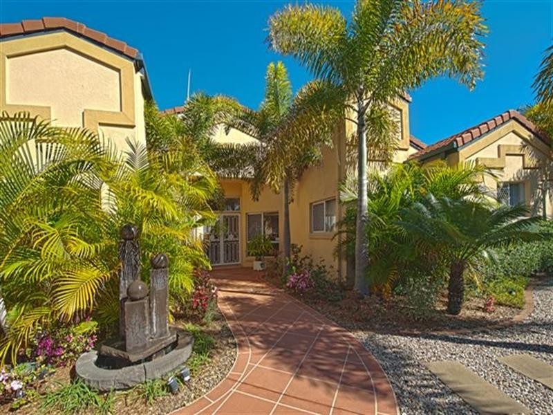 53 ‘Surfers Waters’ 40 Cotlew Street East, Southport QLD 4215