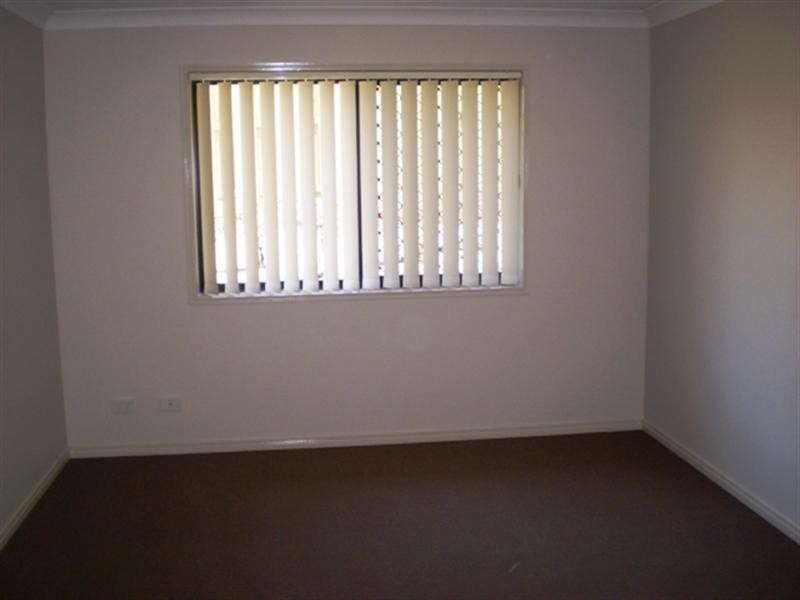 89 McAuley Parade, Pacific Pines QLD 4211