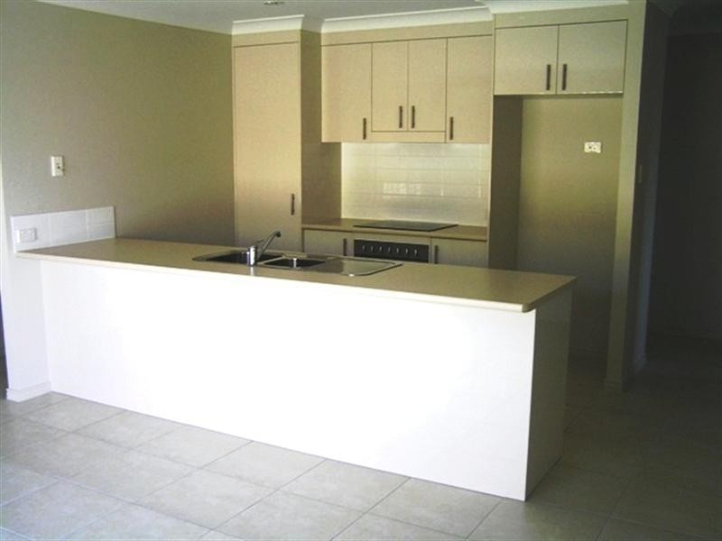 89 McAuley Parade, Pacific Pines QLD 4211