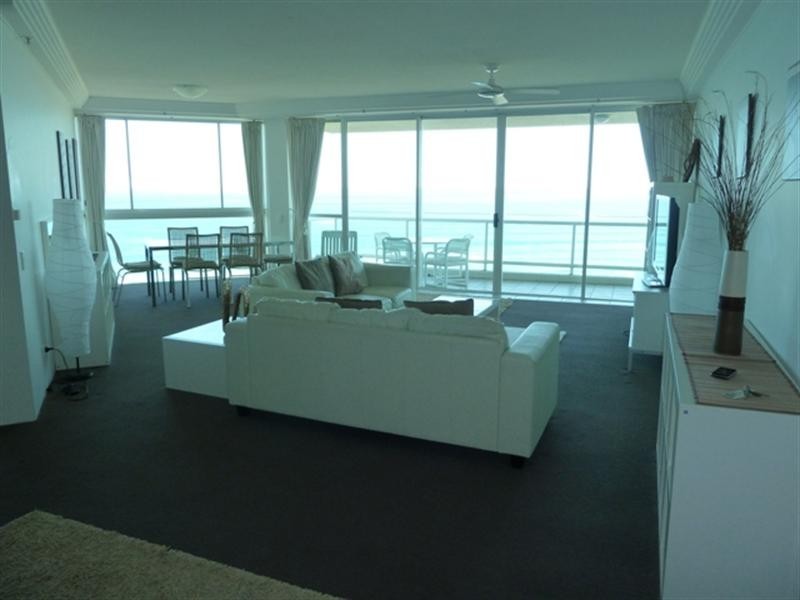 83 ‘Carmel by the Sea’ 177 Old Burleigh Road, Broadbeach QLD 4218