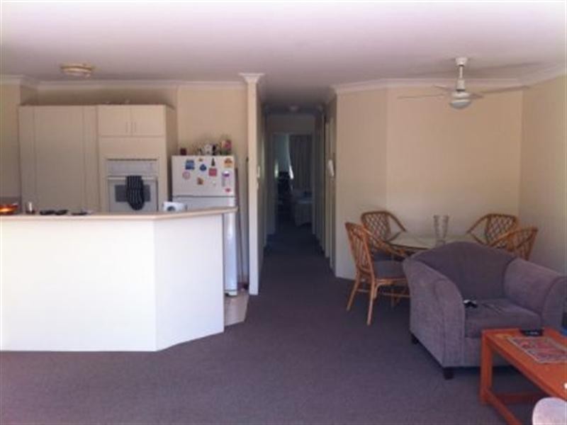 55/15 Santa Monica Road, Miami QLD 4220