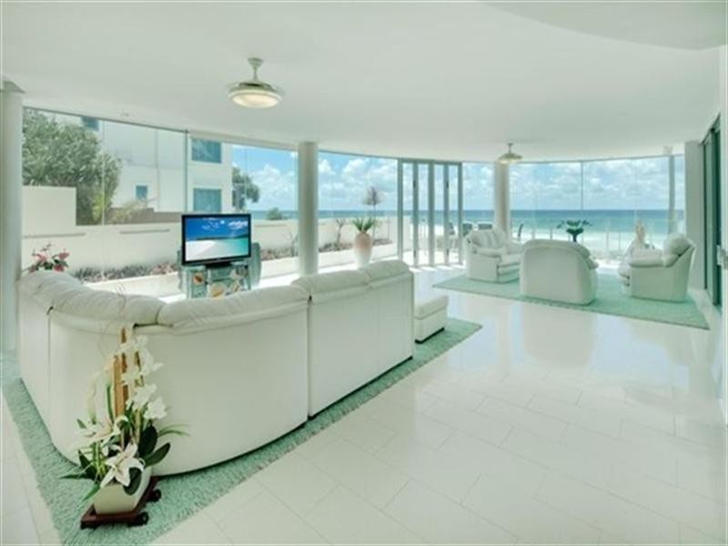 1/55-57 Albatross Avenue, Mermaid Beach QLD 4218