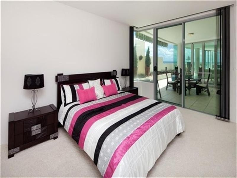 1/55-57 Albatross Avenue, Mermaid Beach QLD 4218