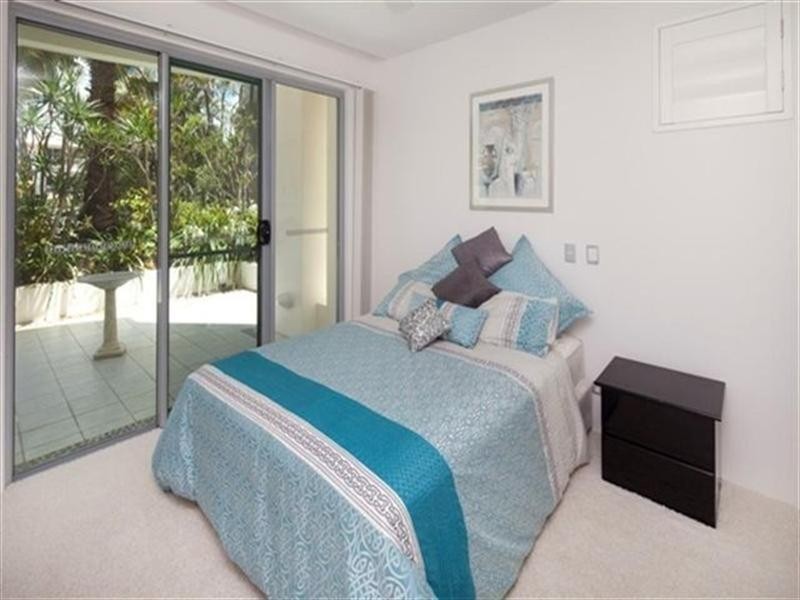 1/55-57 Albatross Avenue, Mermaid Beach QLD 4218