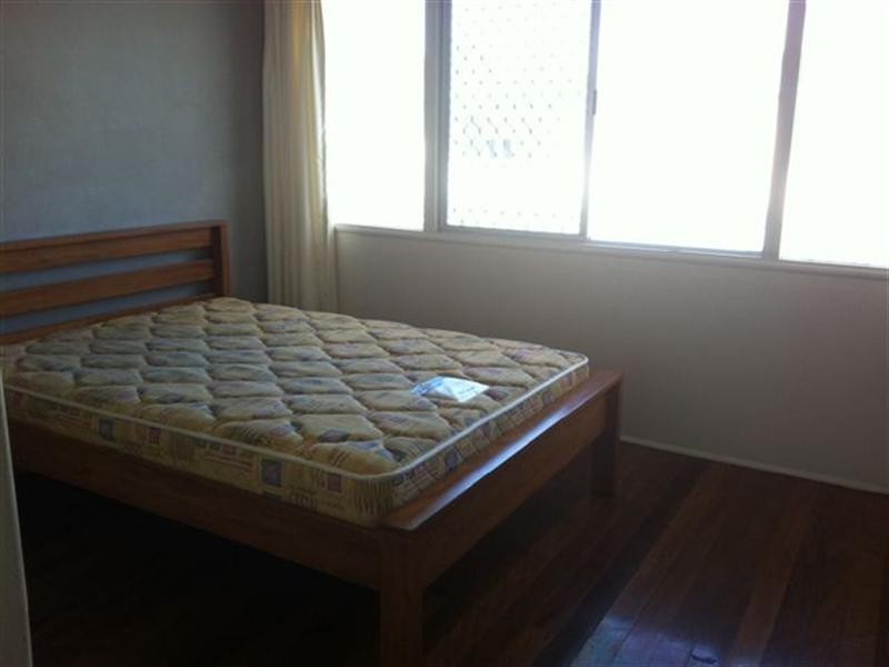 2/19 Watson Esplanade, Surfers Paradise QLD 4217