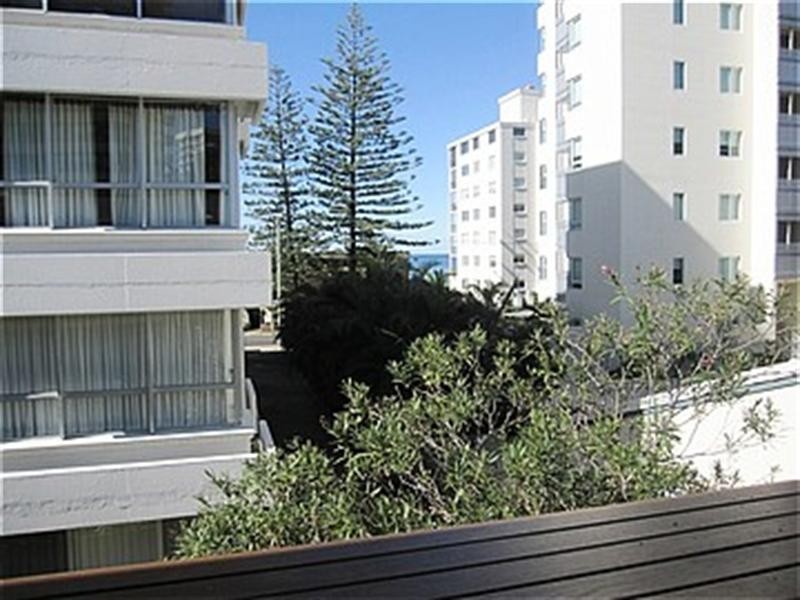 9/10 Aubrey Street, Surfers Paradise QLD 4217