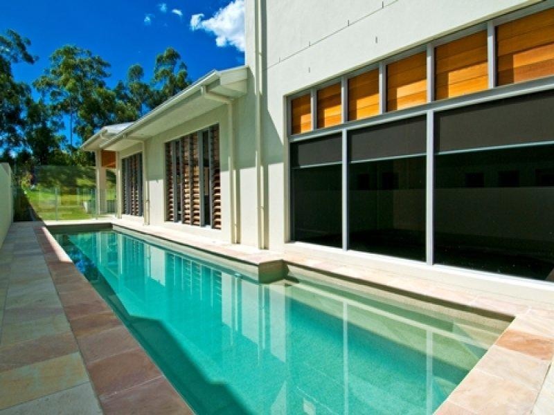 8007A Vista Drive, Benowa QLD 4217