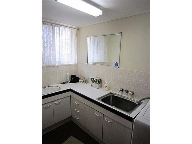 1/16 Monaco Street, Surfers Paradise QLD 4217