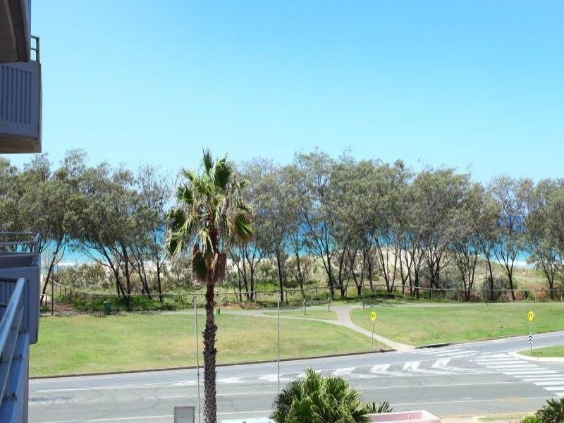 204-205 Equinox, 3458 Main Beach Parade, Surfers Paradise QLD 4217