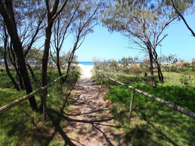 204-205 Equinox, 3458 Main Beach Parade, Surfers Paradise QLD 4217