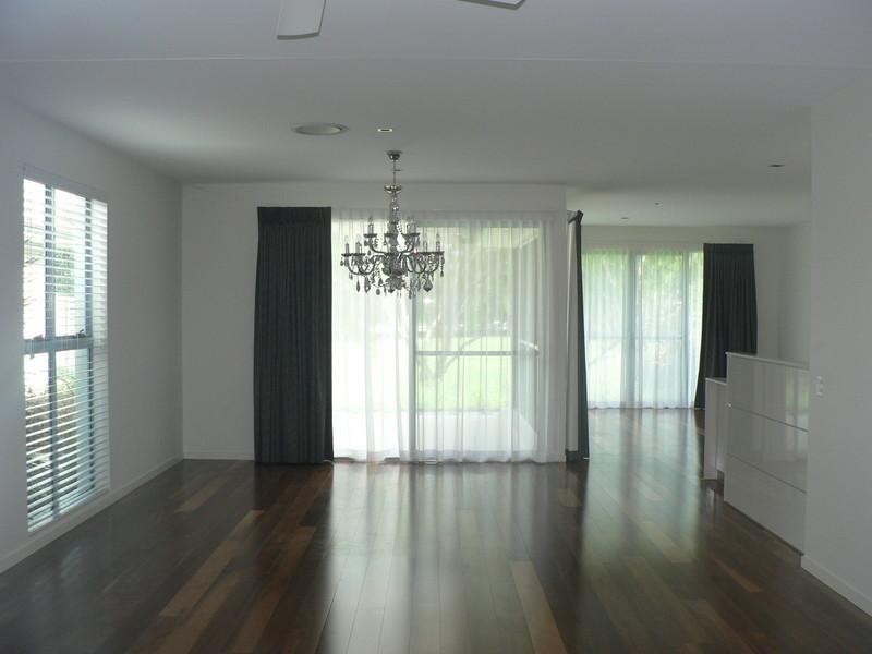 701 North Hill Drive, Robina QLD 4226