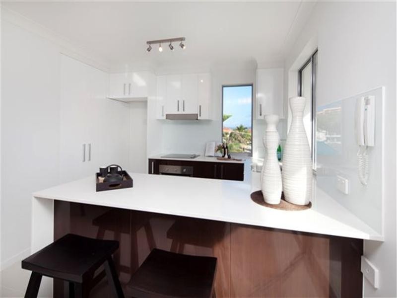 21 Albatross Avenue, Mermaid Beach QLD 4218