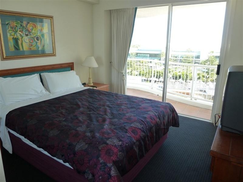 2614 ‘The Phoenician’ 24 Queensland Avenue, Broadbeach QLD 4218