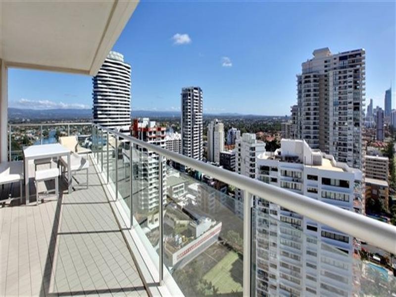 1502 ‘Air on Broadbeach’ 159 Old Burleigh Road, Broadbeach QLD 4218