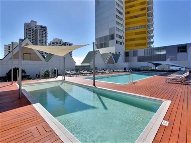 1502 ‘Air on Broadbeach’ 159 Old Burleigh Road, Broadbeach QLD 4218