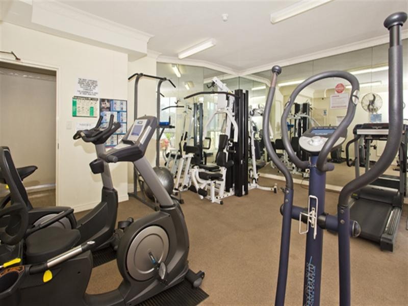 6E/2 Nineteenth Avenue, Palm Beach QLD 4221