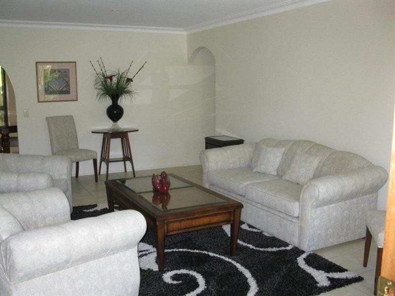 46 Fairsky Avenue, Mermaid Waters QLD 4218