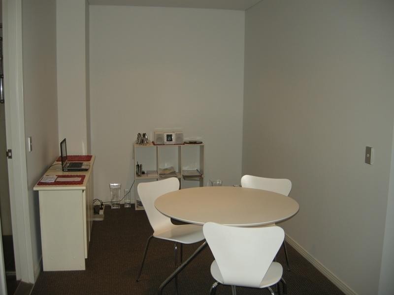 1711/2 Aqua Street, Southport QLD 4215