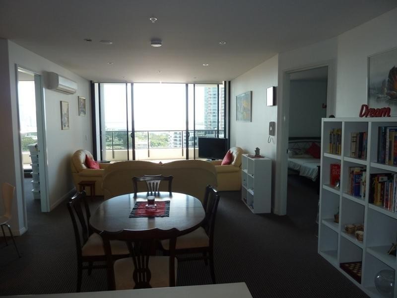 1711/2 Aqua Street, Southport QLD 4215