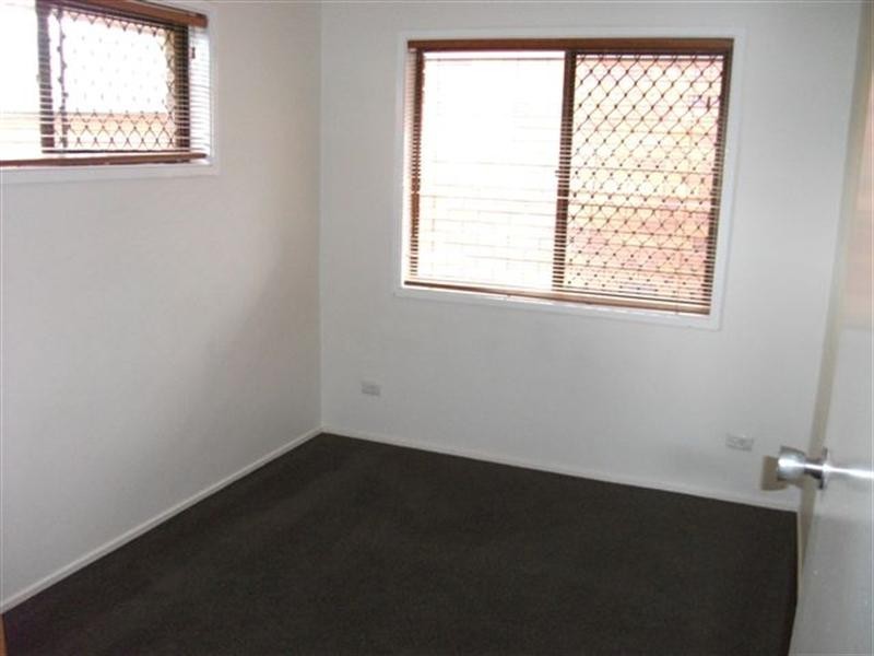 227 Sunshine Boulevard, Mermaid Waters QLD 4218