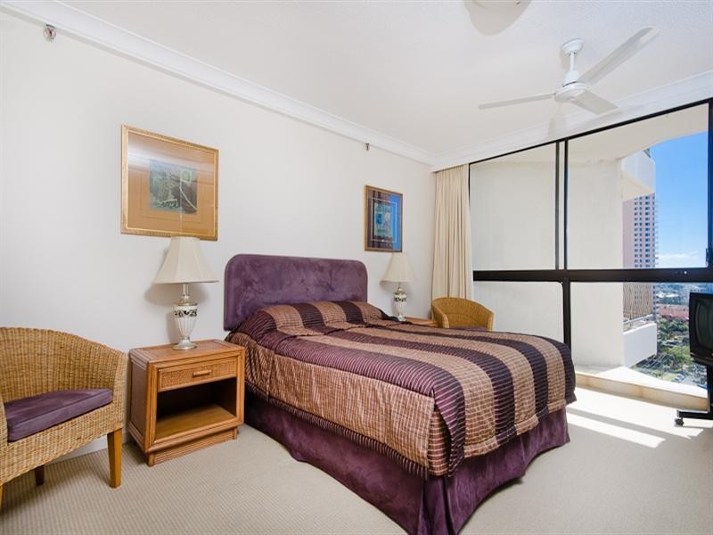 13C ‘Beach Haven’, 1 Albert Avenue, Broadbeach QLD 4218