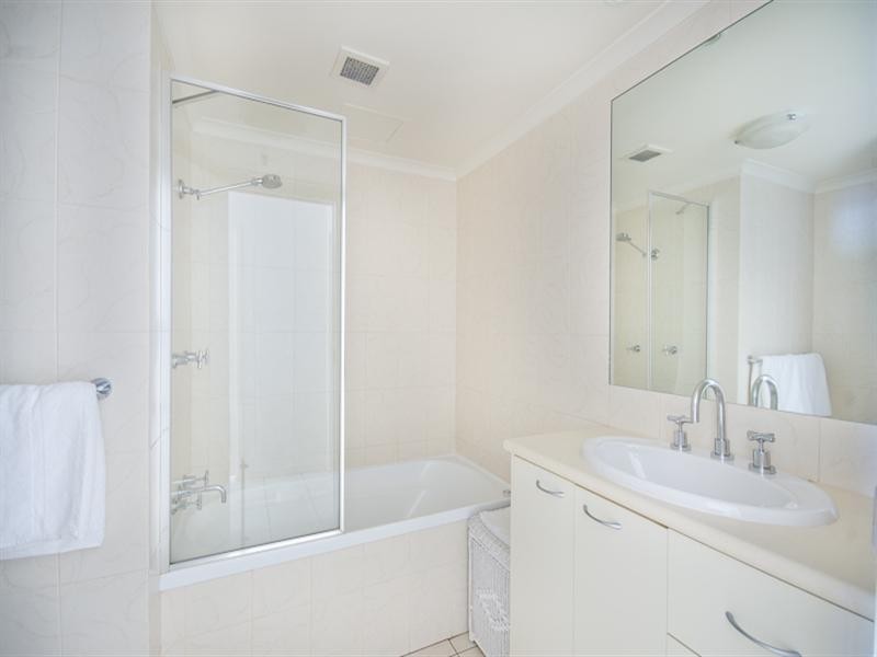 13C ‘Beach Haven’, 1 Albert Avenue, Broadbeach QLD 4218