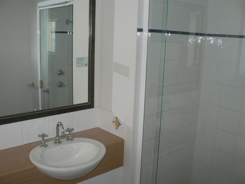 Antigua 6 Queensland Avenue, Broadbeach QLD 4218