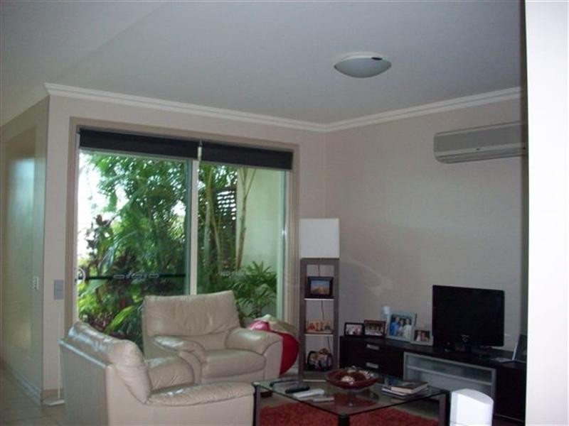 6114 Badon Village, Benowa QLD 4217