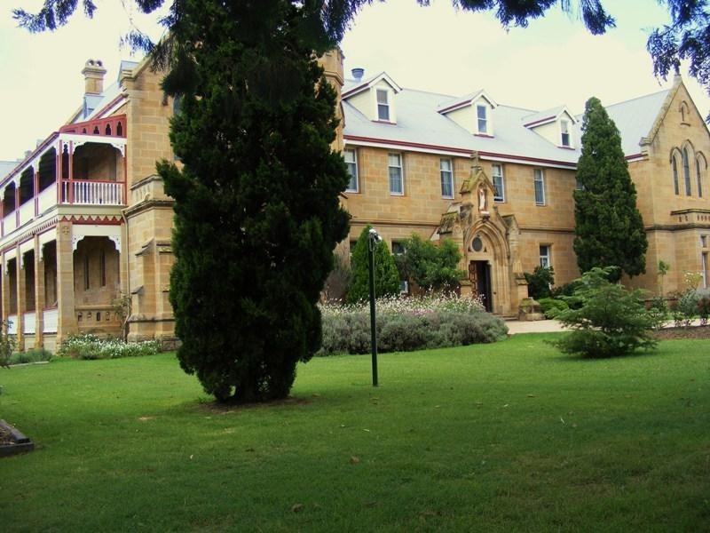 Abbey of the Roses, 8 Locke Street, Warwick QLD 4370