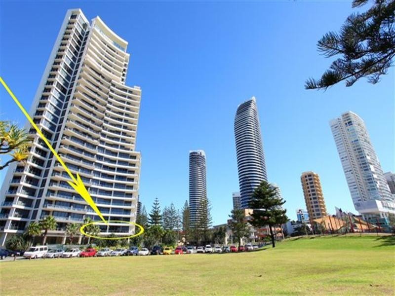 1/173 Old Burleigh Road, Broadbeach QLD 4218
