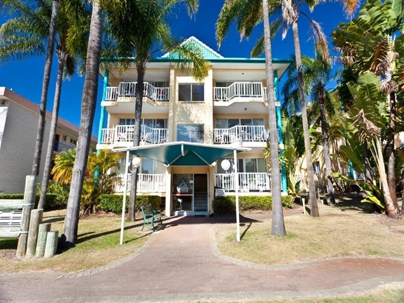 4 ‘Cascade Gardens’, 25 Monaco Street, Surfers Paradise QLD 4217