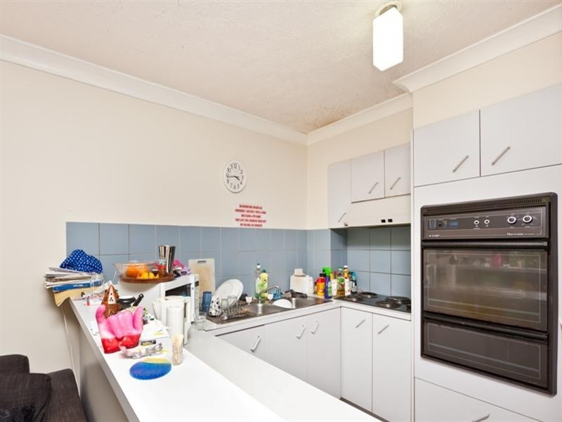 4 ‘Cascade Gardens’, 25 Monaco Street, Surfers Paradise QLD 4217