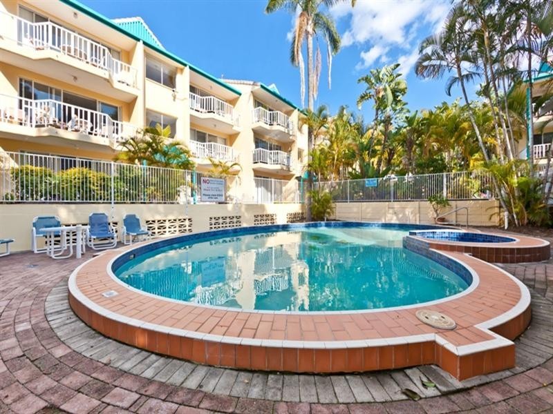 4 ‘Cascade Gardens’, 25 Monaco Street, Surfers Paradise QLD 4217