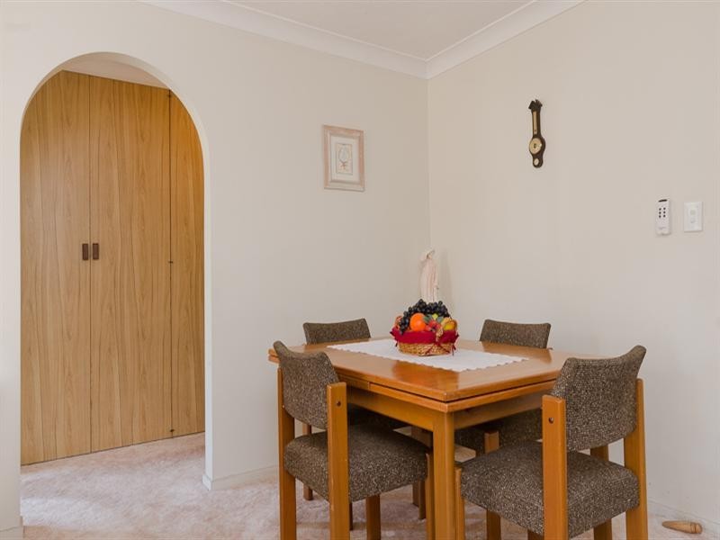 2 ‘Surfwood’, 150 Surf Parade, Broadbeach QLD 4218