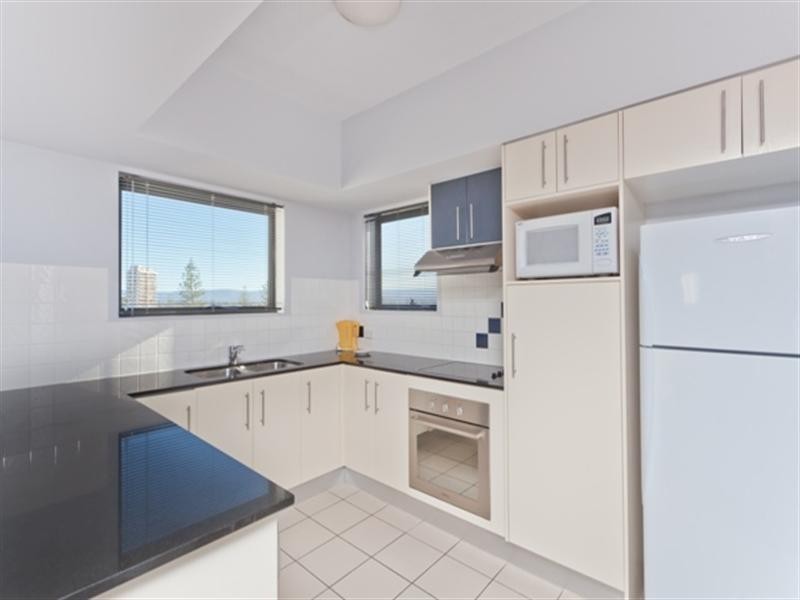 501/2685 Gold Coast High Way, Surfers Paradise QLD 4217