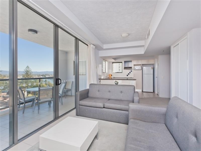 501/2685 Gold Coast High Way, Surfers Paradise QLD 4217