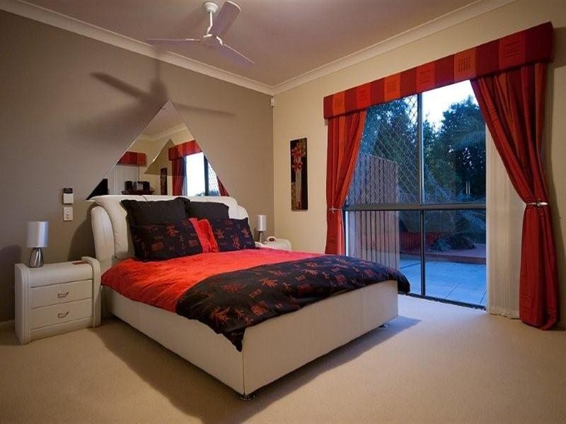 41 Gardendale Crescent, Burleigh Waters QLD 4220